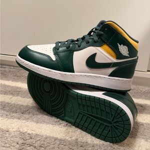 Nike White and Green High-Top Sneakers